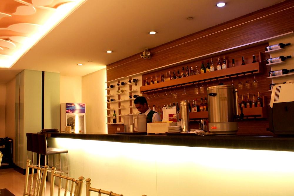 Vista Hotel Cubao Quezón by Eksteriør bilde
