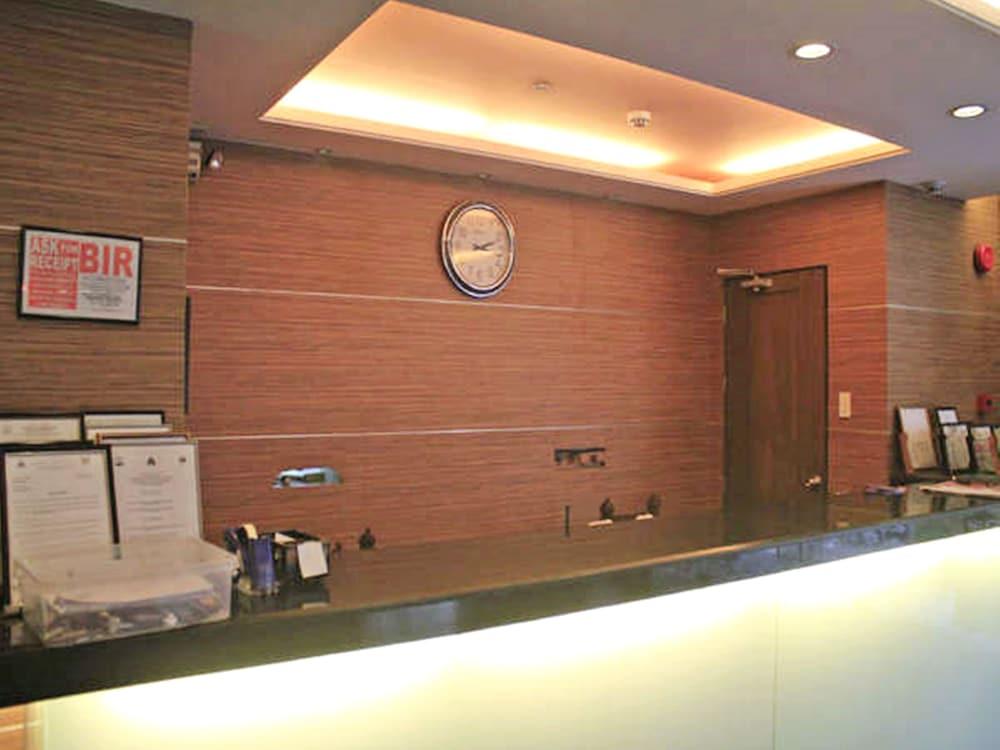 Vista Hotel Cubao Quezón by Eksteriør bilde