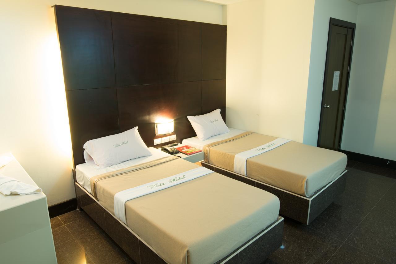 Vista Hotel Cubao Quezón by Eksteriør bilde